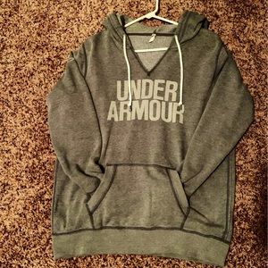 Under Armour Sweatshirt